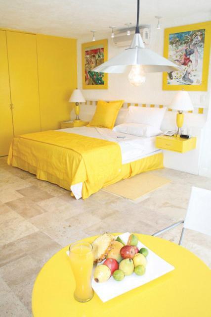 Montroi Hotel Colima Room photo